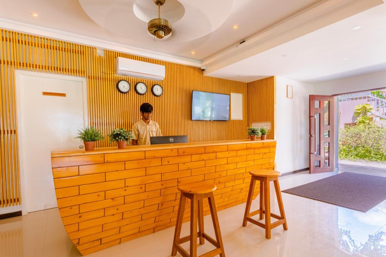 Dhiguveli Breeze Hotel Digura Kültér fotó